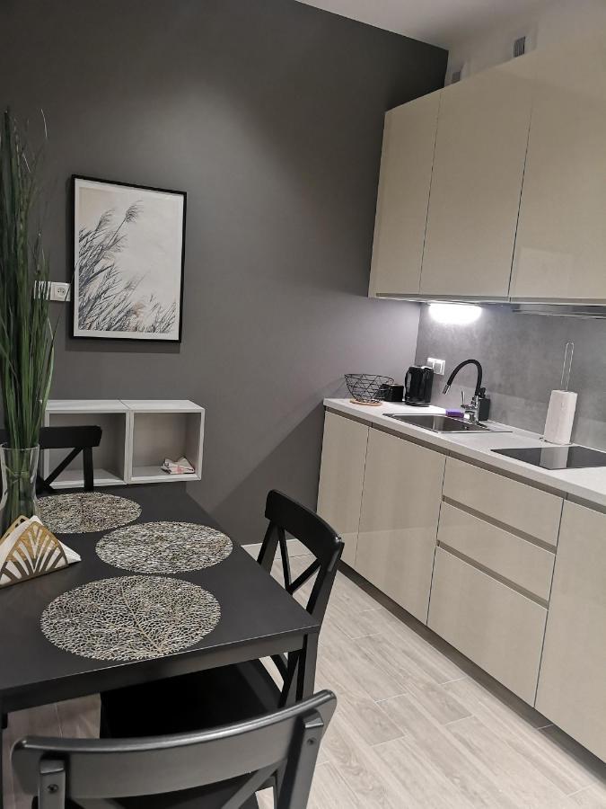 Easy Rent Apartments - Business Center 41 Люблін Екстер'єр фото
